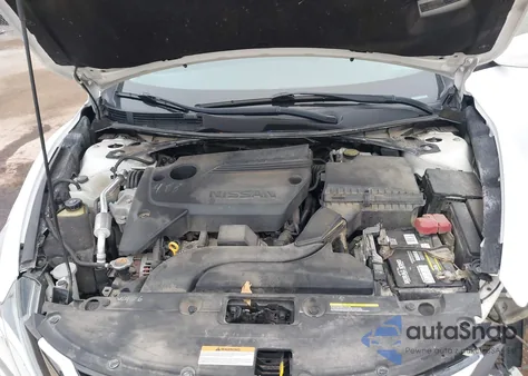 2018 Nissan Altima 2.5 S z USA, uszkodzony, nr VIN 1N4AL3AP2JC161576